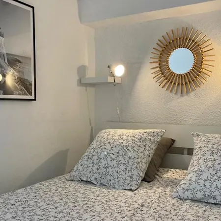 Ideal Vacation In Juan-les-pins, With A Pool And 5 Minutes From The